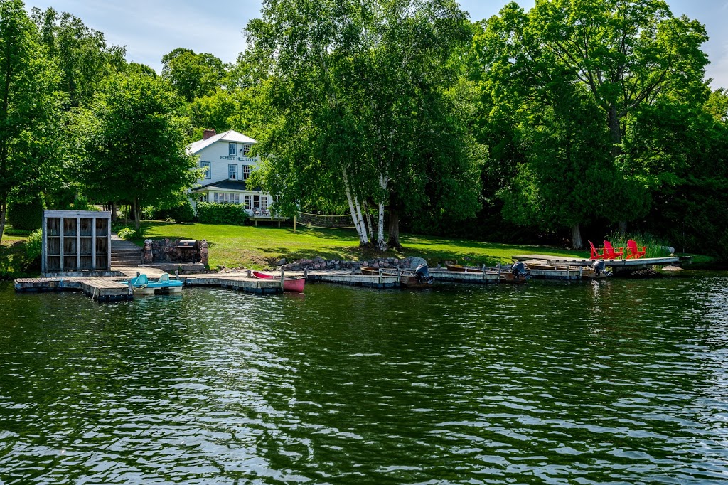 Forest Hill Lodge | 2959 Forest Hill Rd, Lakefield, ON K0L 2H0, Canada | Phone: (416) 737-9871