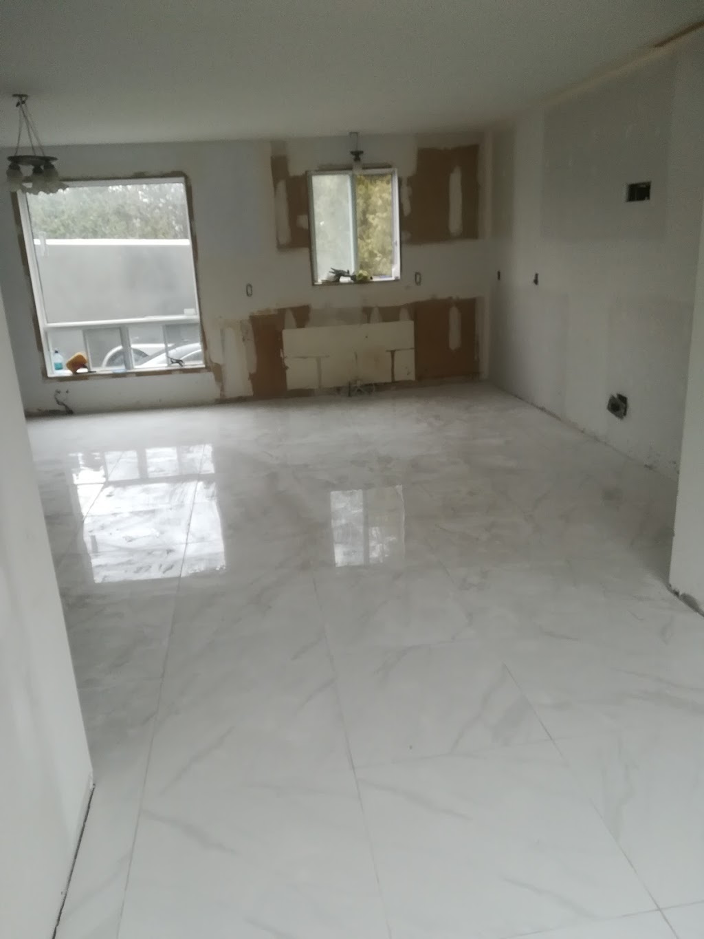 Construction Elvis B. | 1245 Rue Brûlotte, Sherbrooke, QC J1E 0C5, Canada | Phone: (819) 967-5464
