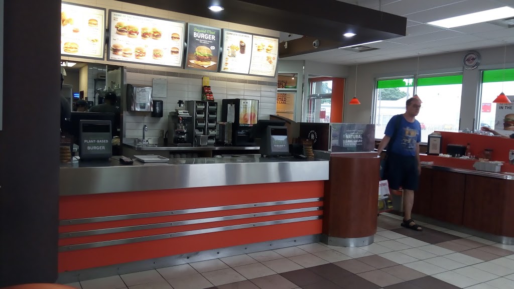 A&W Canada | 1270 Highbury Ave N, London, ON N5Y 6M7, Canada | Phone: (519) 951-6414