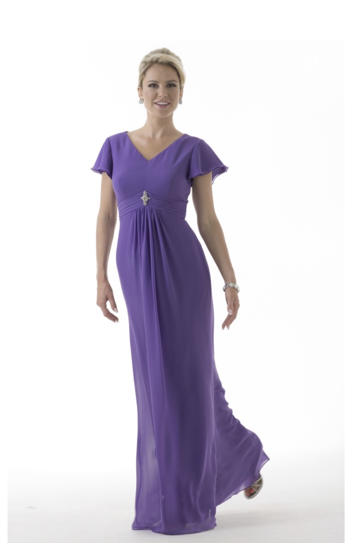 Chic Bridal Boutique | 514 3 St, Diamond City, AB T0K 0T0, Canada | Phone: (403) 942-4696
