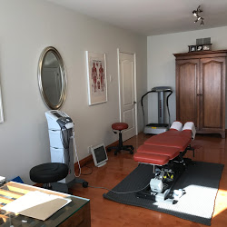 Dr. Jacquelyn Nicholls | 1 Adelaide St N, Lindsay, ON K9V 3M7, Canada | Phone: (705) 320-7811