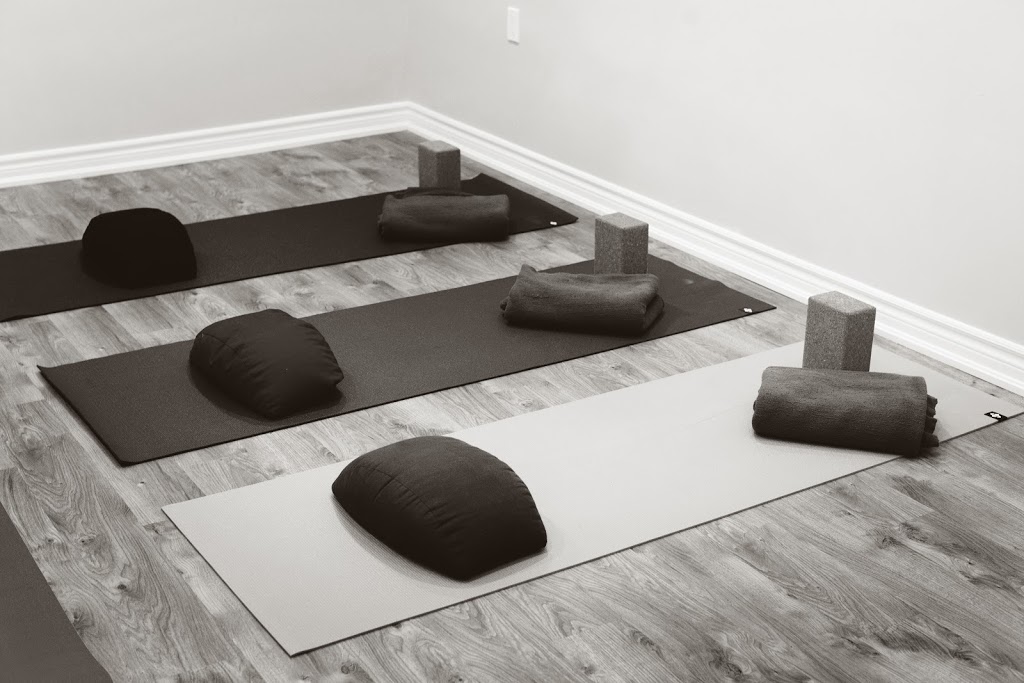 Jayme Henderson, RMT + Yoga | 36 Bellevue Crescent, Barrie, ON L4M 2T1, Canada | Phone: (705) 305-7533