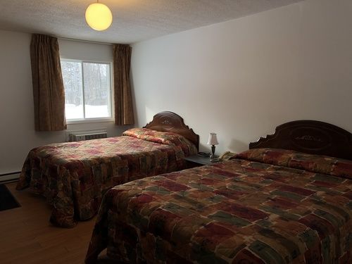 Shawville Hotel | 921 QC-148, Shawville, QC J0X 2Y0, Canada | Phone: (343) 996-2253