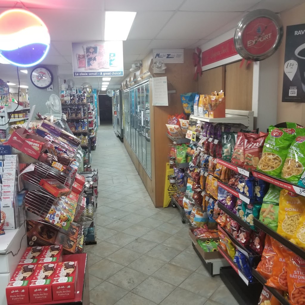 Accommodation Lou-Mark | 20 Rue Lavoie, Saint-Gabriel-de-Kamouraska, QC G0L 3E0, Canada | Phone: (418) 852-2090