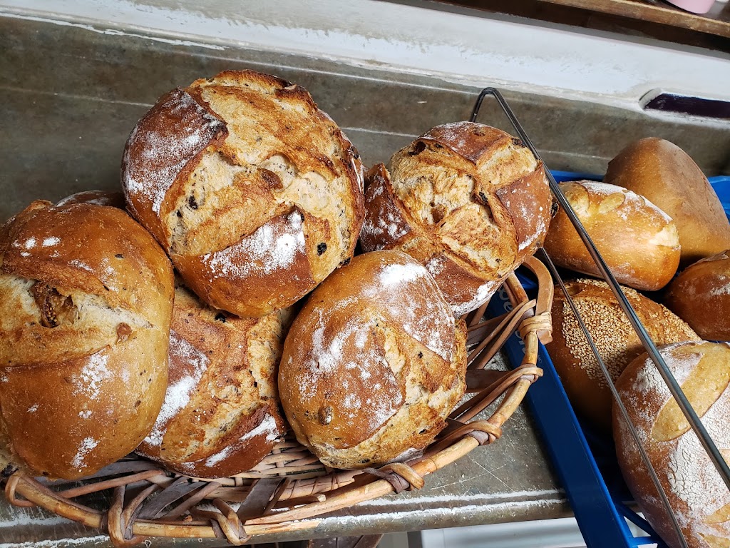 Planète Pain | 2020 Rue Gauthier, Montréal, QC H2K 1A7, Canada | Phone: (514) 521-9766