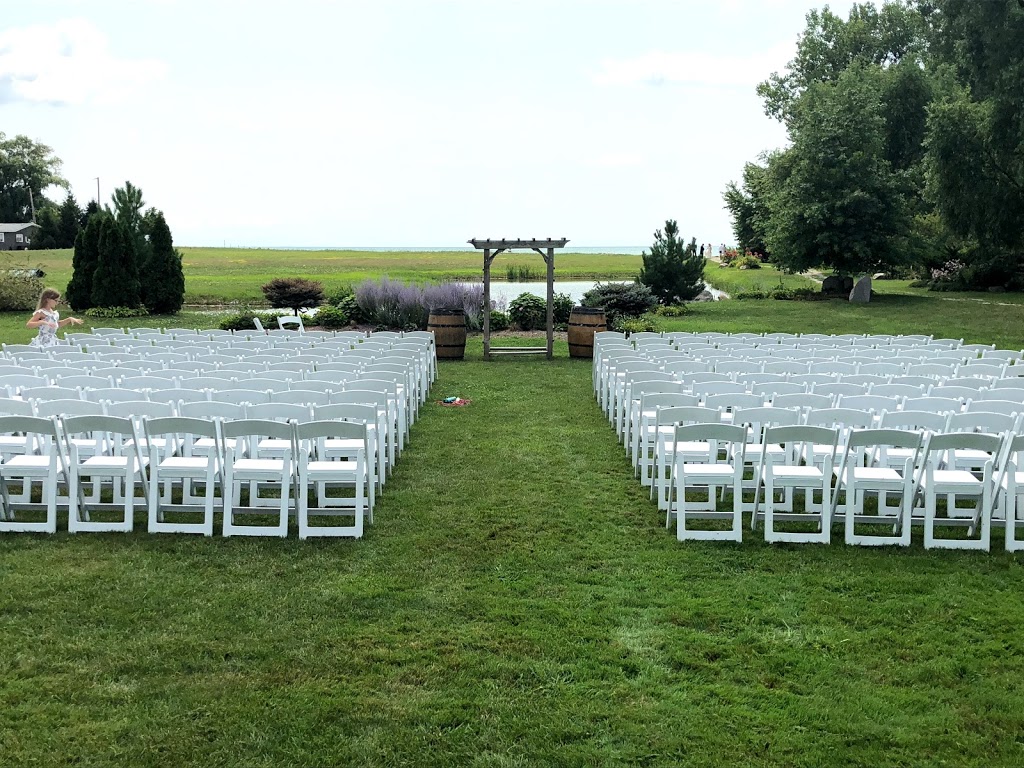 Sprucewood Shores Estate Winery | 7258 Essex County Rd 50 RR #5, Harrow, ON N0R 1G0, Canada | Phone: (519) 738-9253