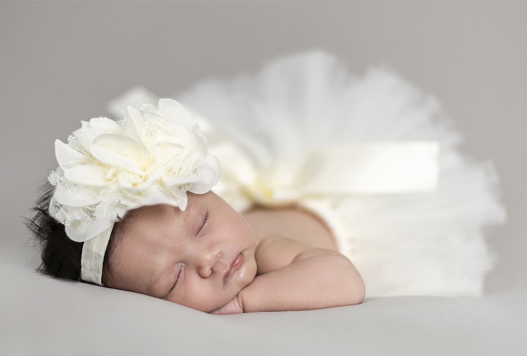 Cave Studio | 67 Wilmont Ct, Brampton, ON L6X 4Z6, Canada | Phone: (416) 567-3395