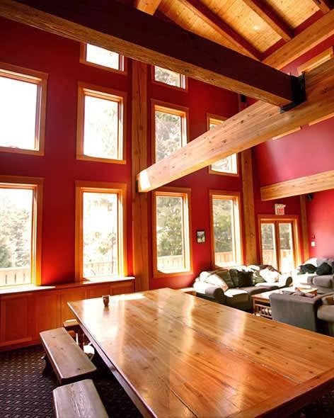 Alpine Lodge Hostel | 8135 Alpine Way, Whistler, BC V0N 1B8, Canada | Phone: (604) 932-5966