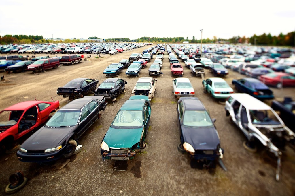 Kenny U-Pull Trois-Rivières | 2905 Bd Saint-Michel, Trois-Rivières, QC G9A 5E1, Canada | Phone: (873) 240-2223