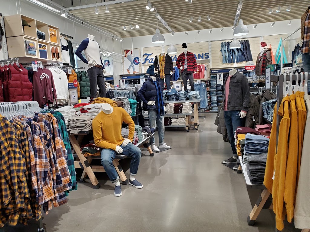 Old Navy Outlet | clothing store | 805 Boyd St E200, New Westminster, BC V3M 5X2, Canada | 6045154334 OR +1 604-515-4334