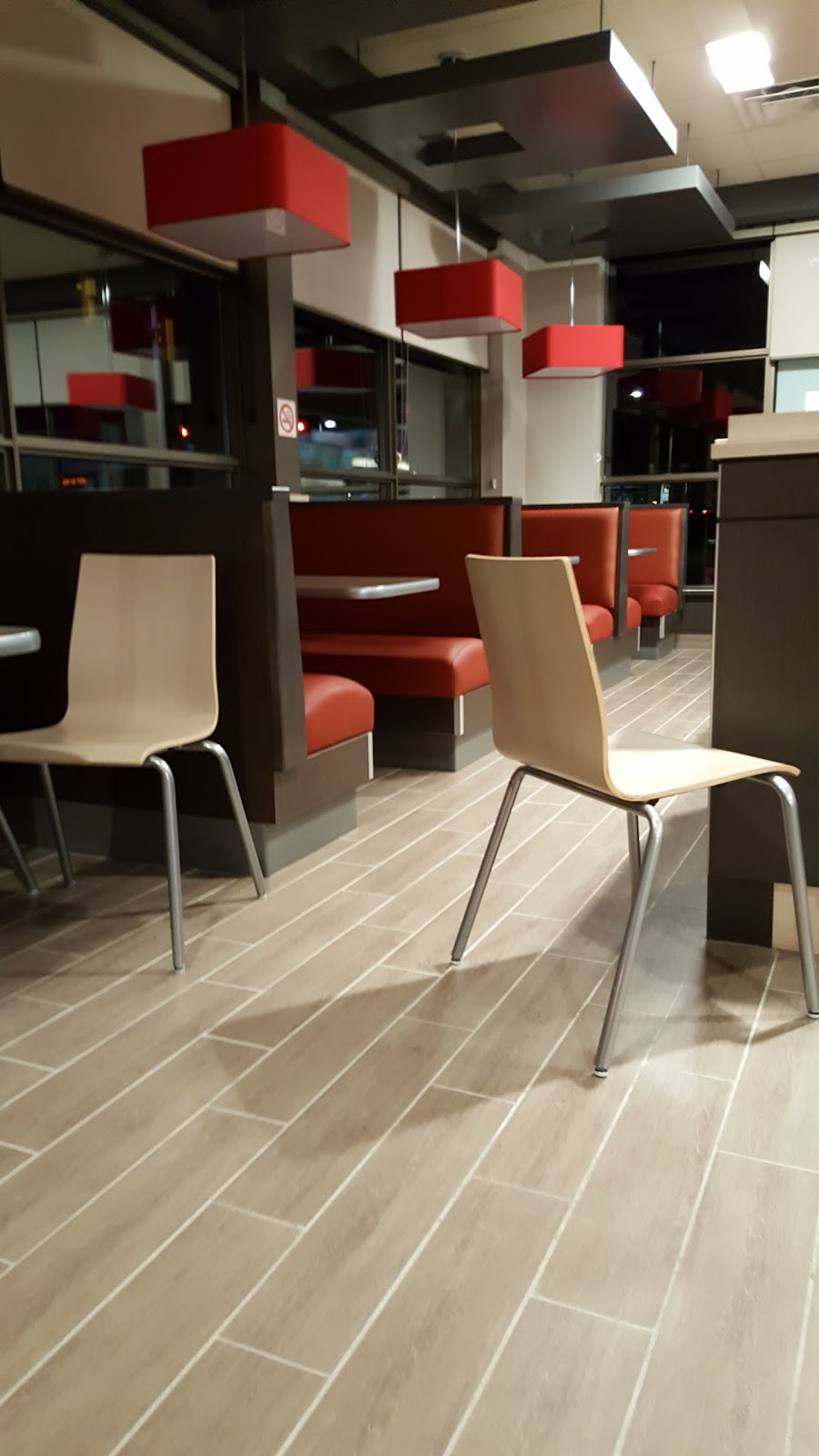 Tim Hortons | 5980 Hurontario St, Mississauga, ON L5R 3T6, Canada | Phone: (905) 502-1436