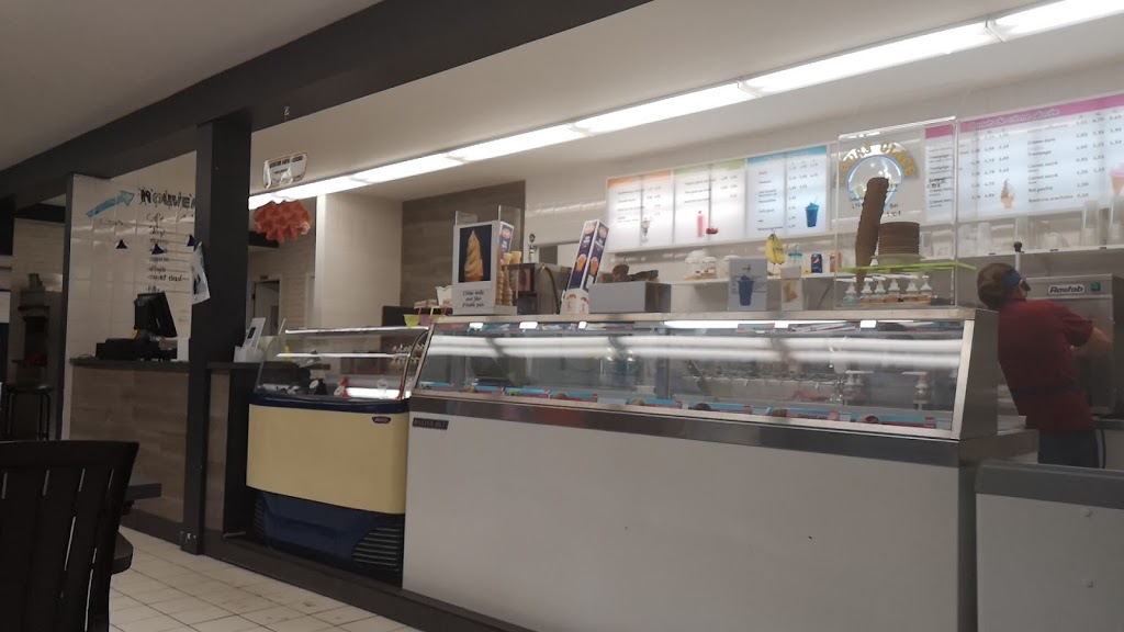 Bar Laitier LOurs Glacé | 3285 1re Ave, Québec, QC G1L 3R2, Canada | Phone: (418) 628-1854
