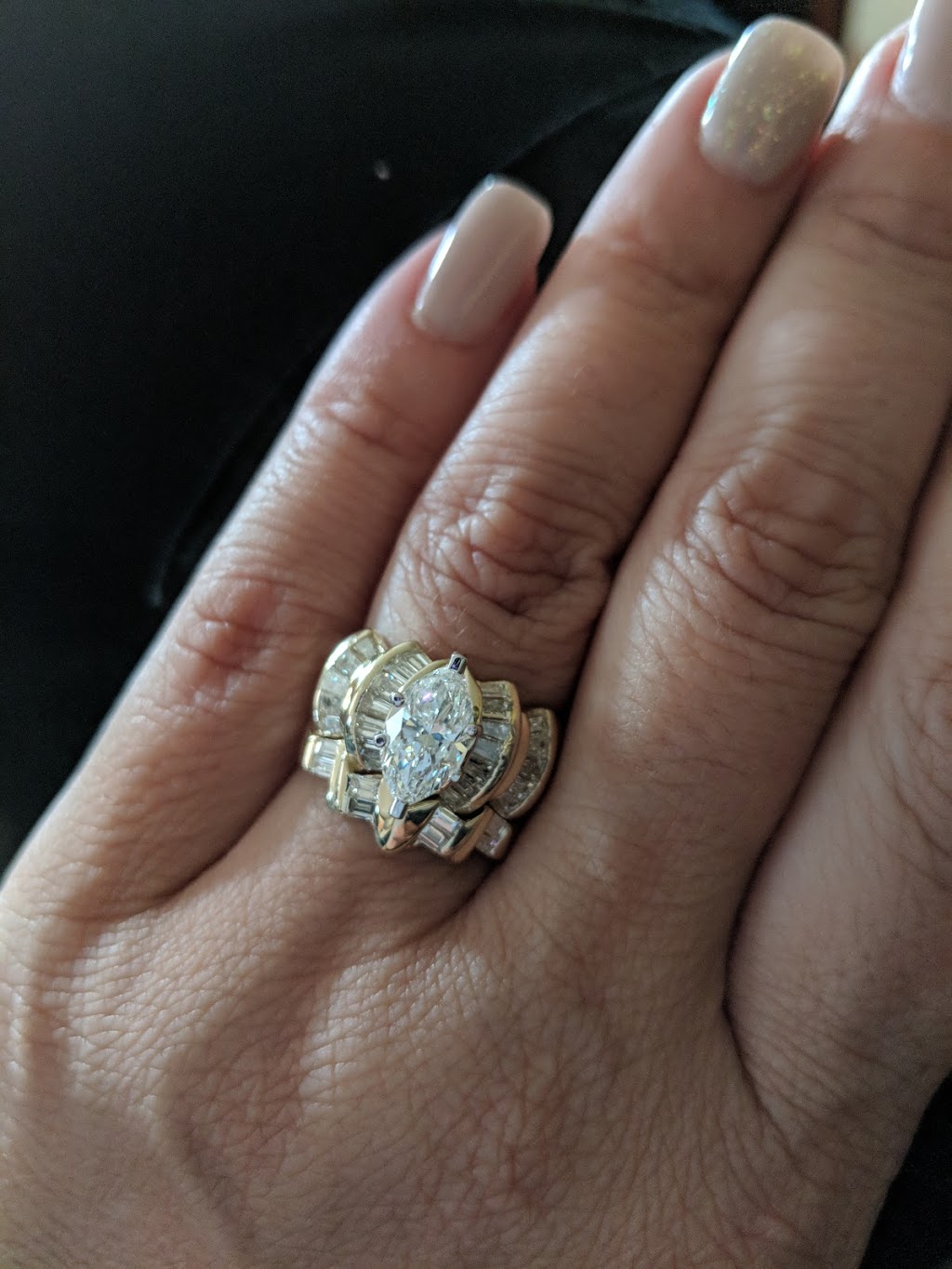 Gold Star Jewelers | 25 Amy Croft Dr, Windsor, ON N9K 1C7, Canada | Phone: (519) 735-9002