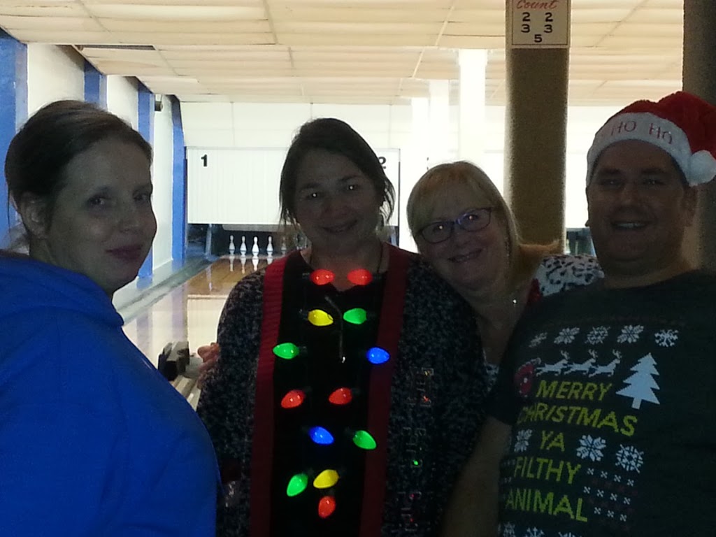Carrolls Bowling Lanes | 7 Klauck St, Fort Erie, ON L2A 3P2, Canada | Phone: (905) 871-0818
