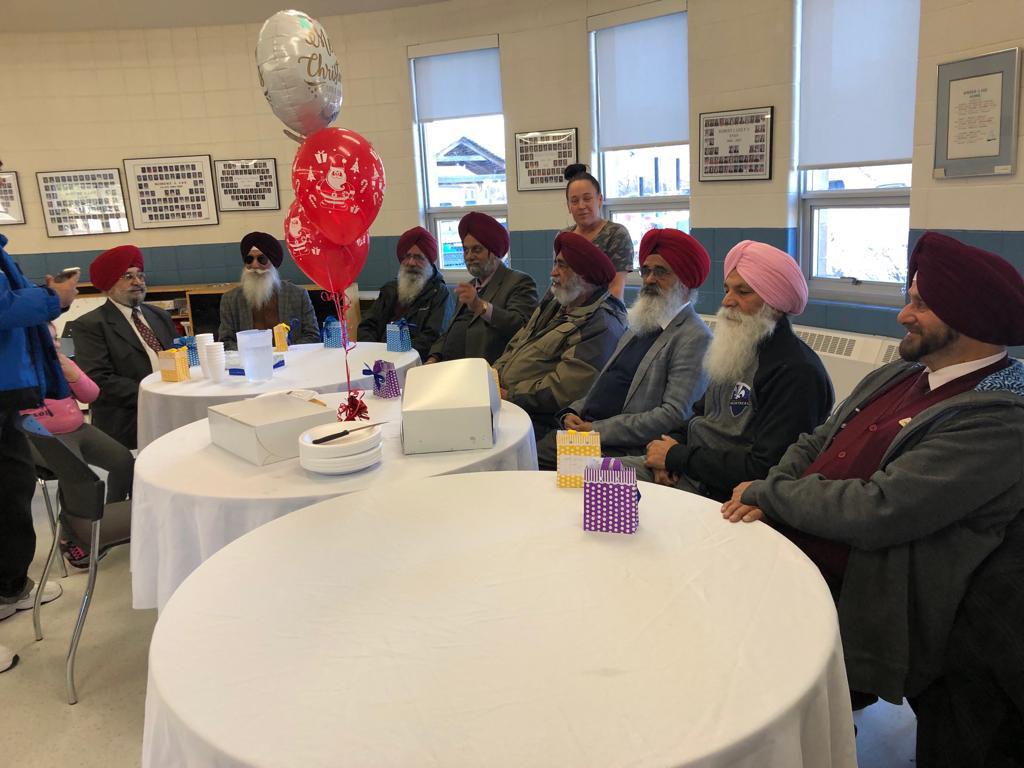 Robert J. Lee Public School | 160 Mountainash Rd, Brampton, ON L6R 1J1, Canada | Phone: (905) 792-2195