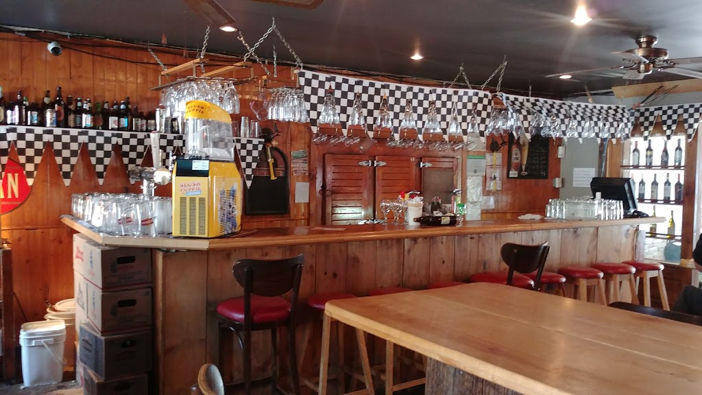 Bistro Brandy Creek | 713 Rue Saint Joseph, Valcourt, QC J0E 2L0, Canada | Phone: (450) 532-5775