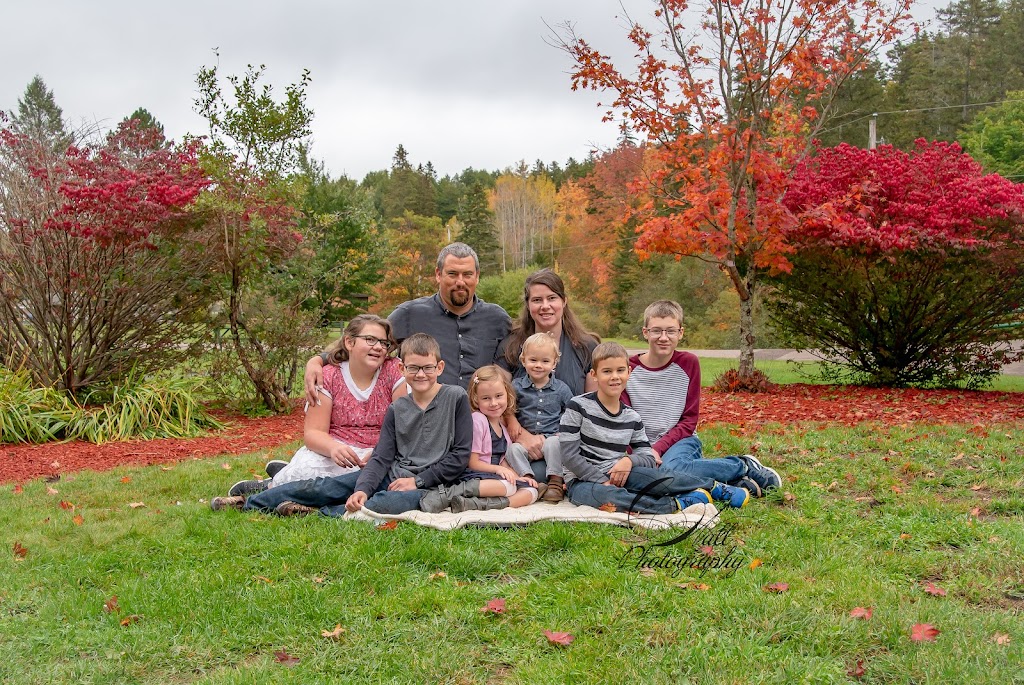 Christina Wall Photography | 880 Findley Rd, Upper Kennetcook, NS B0N 2L0, Canada | Phone: (902) 957-0790