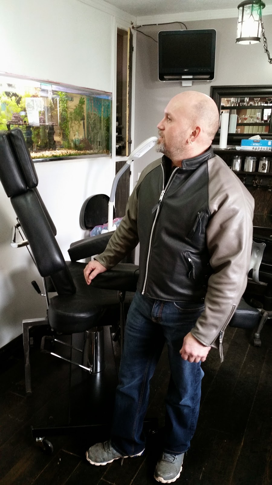 C R Leathers & Cycles | 263 Main St, Kentville, NS B4N 1K1, Canada | Phone: (902) 678-2876