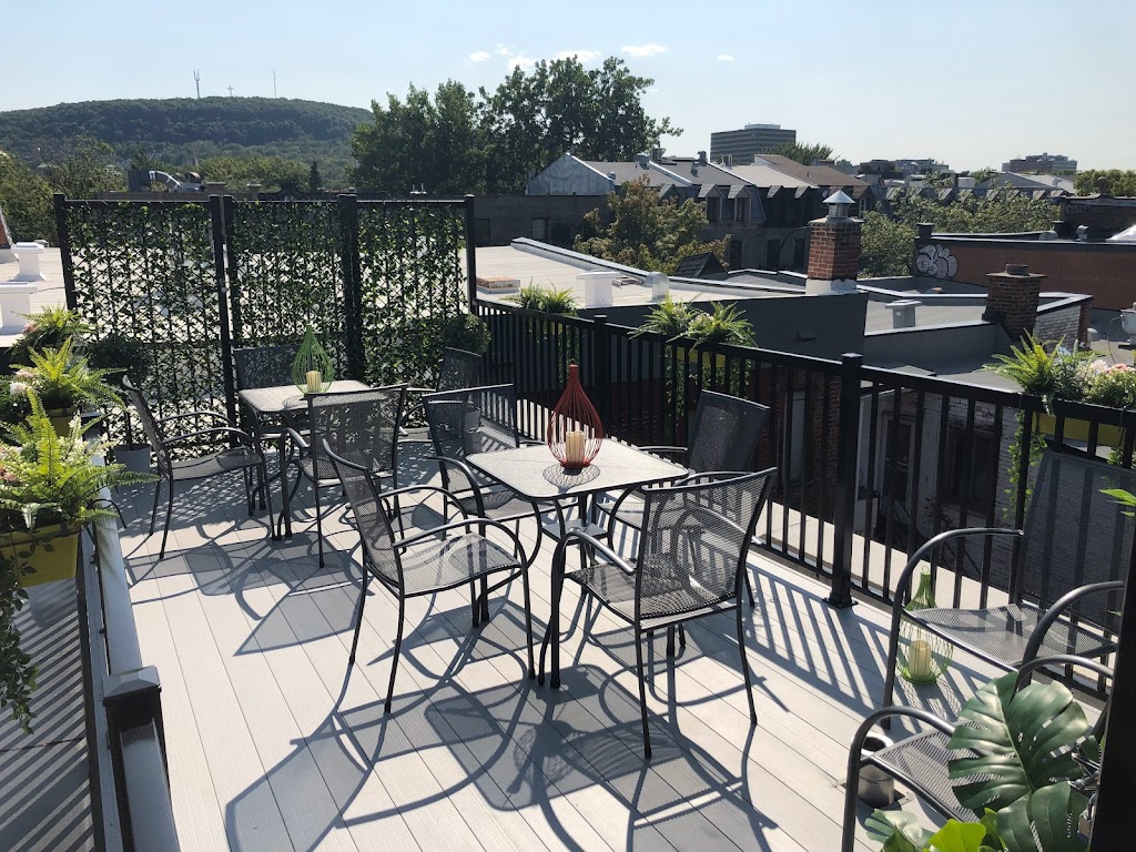 FAB HomeRentals | 131 Rue de Sherbrooke, Bromont, QC J2L 2J5, Canada | Phone: (514) 556-0755