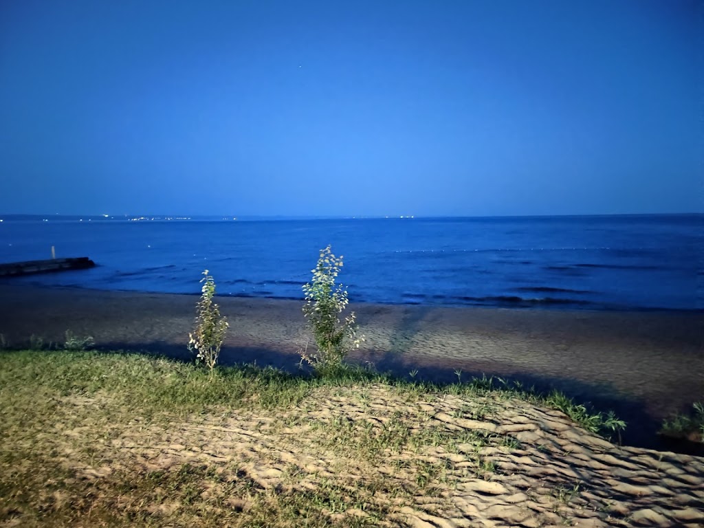 Camping municipal de Saint-Gédéon | 8 Chem. de la Plage, Saint-Gédéon, QC G0W 2P0, Canada | Phone: (418) 345-8774