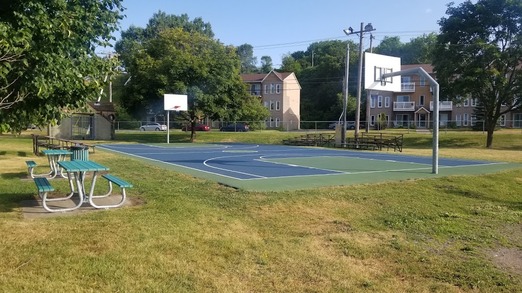 Parc Sainte-Marguerite | Av. des Coopérants, Trois-Rivières, QC G8Z 4G8, Canada | Phone: (819) 374-2002