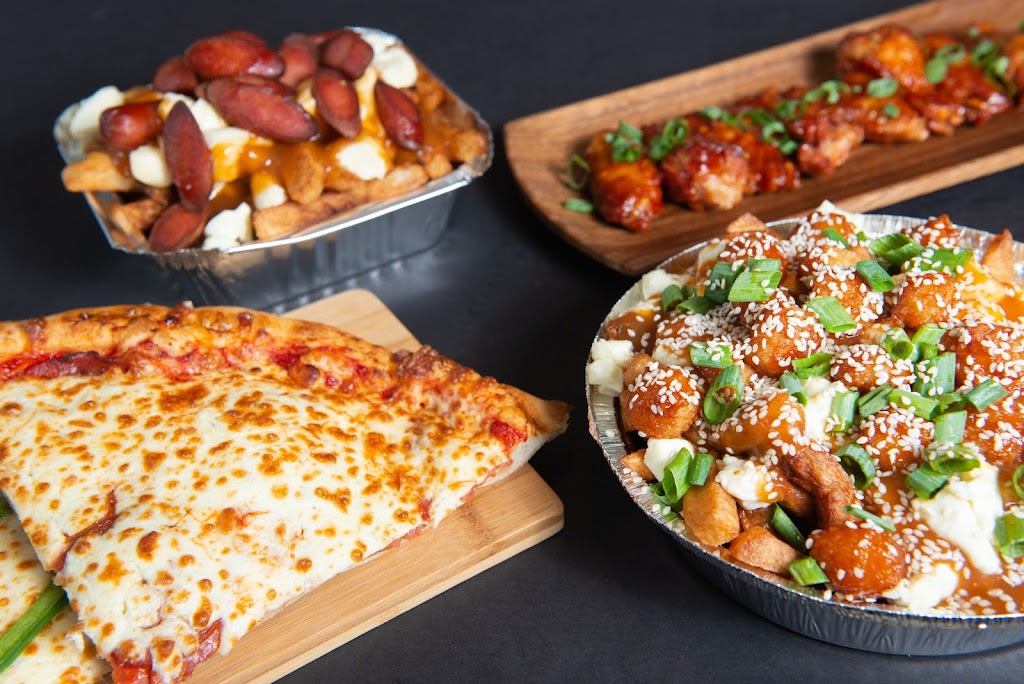 Pizza Salvatoré | 1120 Bd Saint-Joseph, Drummondville, QC J2C 2C7, Canada | Phone: (866) 695-6666