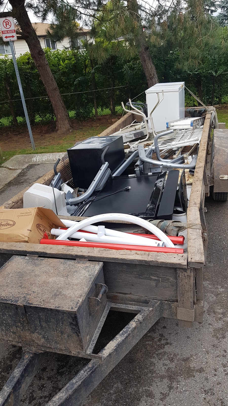 That Metal Guy | 1663 Commissioners Rd E, London, ON N6M 1E8, Canada | Phone: (226) 234-4441