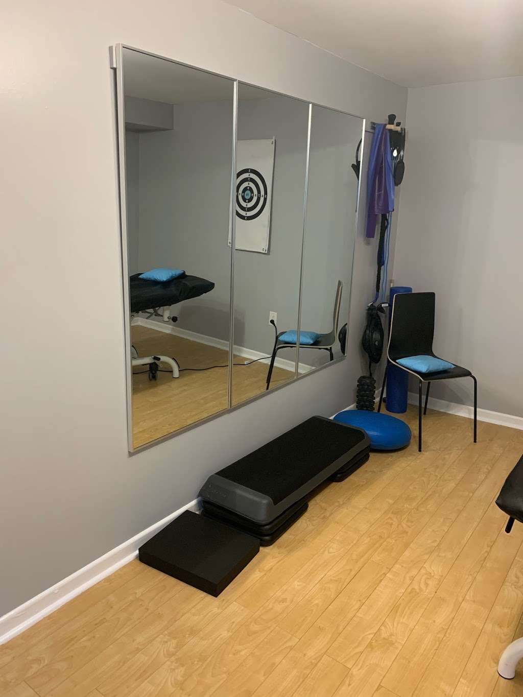 ar physio | 196A Delta St, Etobicoke, ON M8W 4E6, Canada | Phone: (647) 890-2761