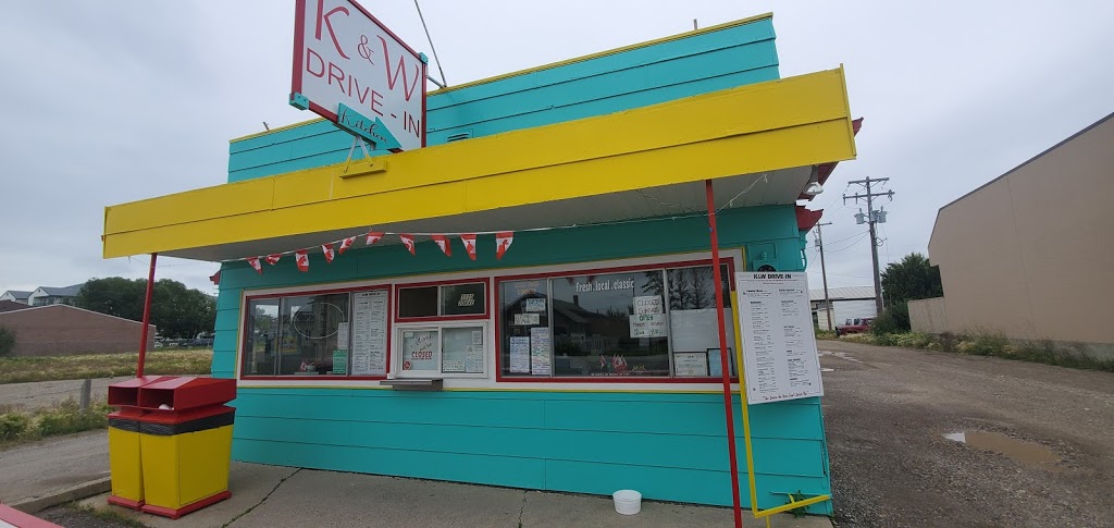 K&W Drive-In | 1725 20 Ave, Didsbury, AB T0M 0W0, Canada | Phone: (403) 335-3033