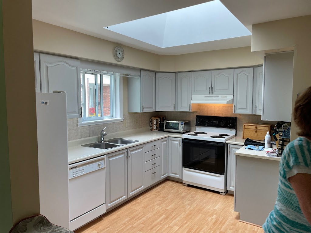 N-hance Wood Refinishing Barrie | 3169 Barrie Hill Rd, Barrie, ON L9Z 1S8, Canada | Phone: (705) 794-9770