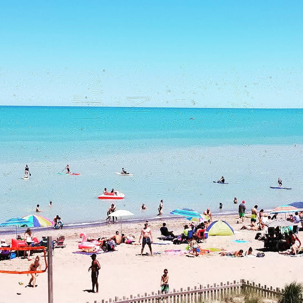 Westcoast Beach Store | 77 Main St W, Grand Bend, ON N0M 1T0, Canada | Phone: (416) 836-8706