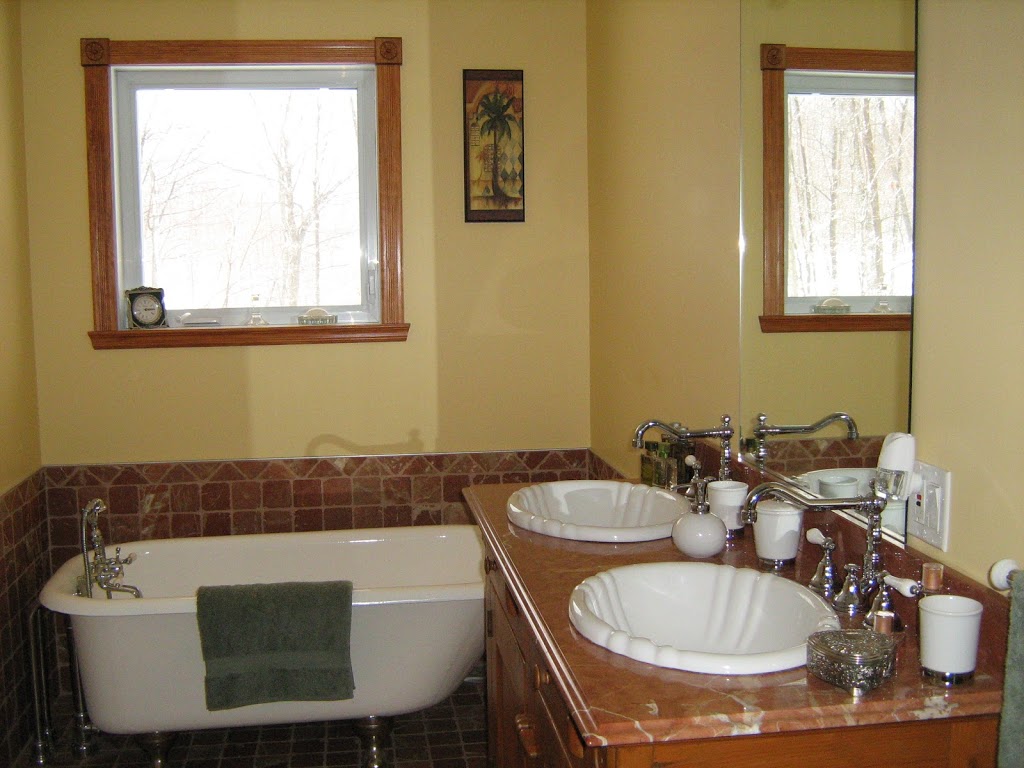 Adore Peinture Inc | Rue de la Forêt, Gore, QC J0V 1K0, Canada | Phone: (450) 562-0228