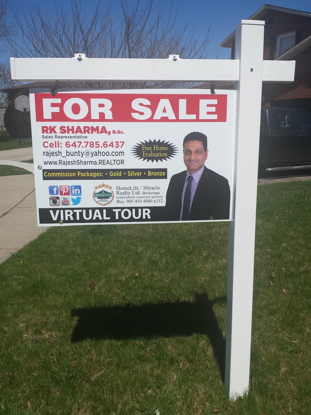Homelife Miracle Realty Ltd | 821 Bovaird Dr W Unit 35, Brampton, ON L6X 0T9, Canada | Phone: (905) 455-5100