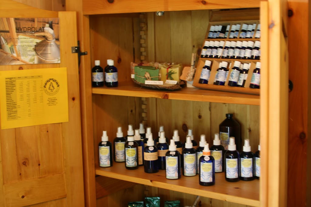 NATURESSENCE | 646,, 6 Chemin du 5 Rang, Saint-Claude, QC J0B, Canada | Phone: (819) 845-5803