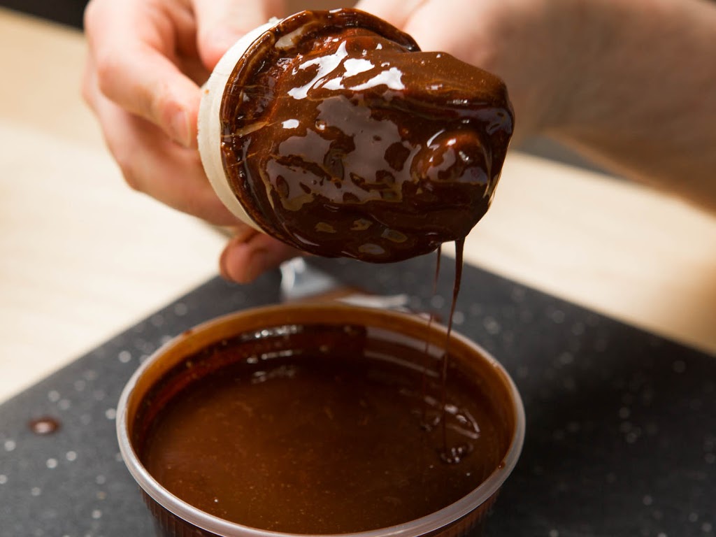 Chocolaterie Leonidas | 155 Sanguinet, Saint-Philippe, QC J0L 2K0, Canada | Phone: (450) 907-4010
