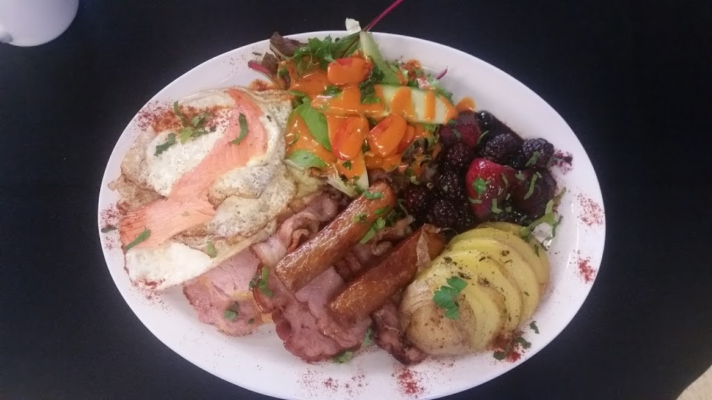 Le provençal knights Corner | 605 Kingston Rd, Pickering, ON L1V 3N7, Canada | Phone: (365) 885-1021