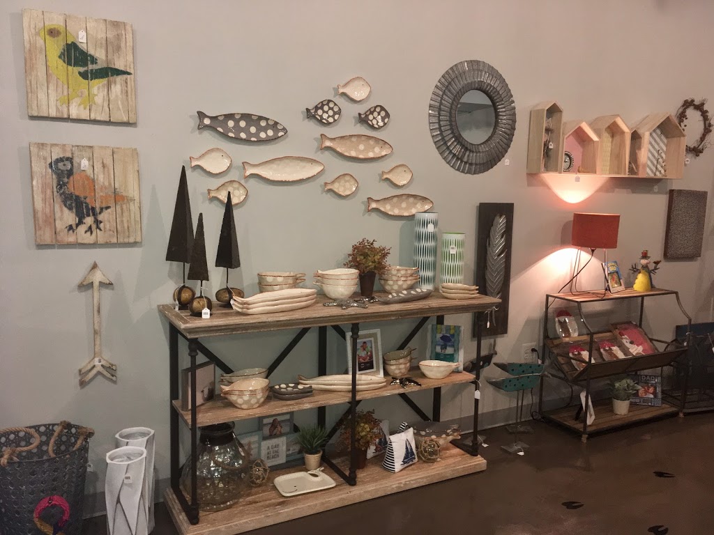 The Lazy Llama | 214 Broadway St, Marine City, MI 48039, USA | Phone: (810) 676-5128