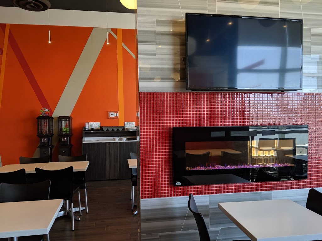 Grillades Torino | 8015 Boulevard du Quartier, Brossard, QC J4Y 0E3, Canada | Phone: (450) 462-6868