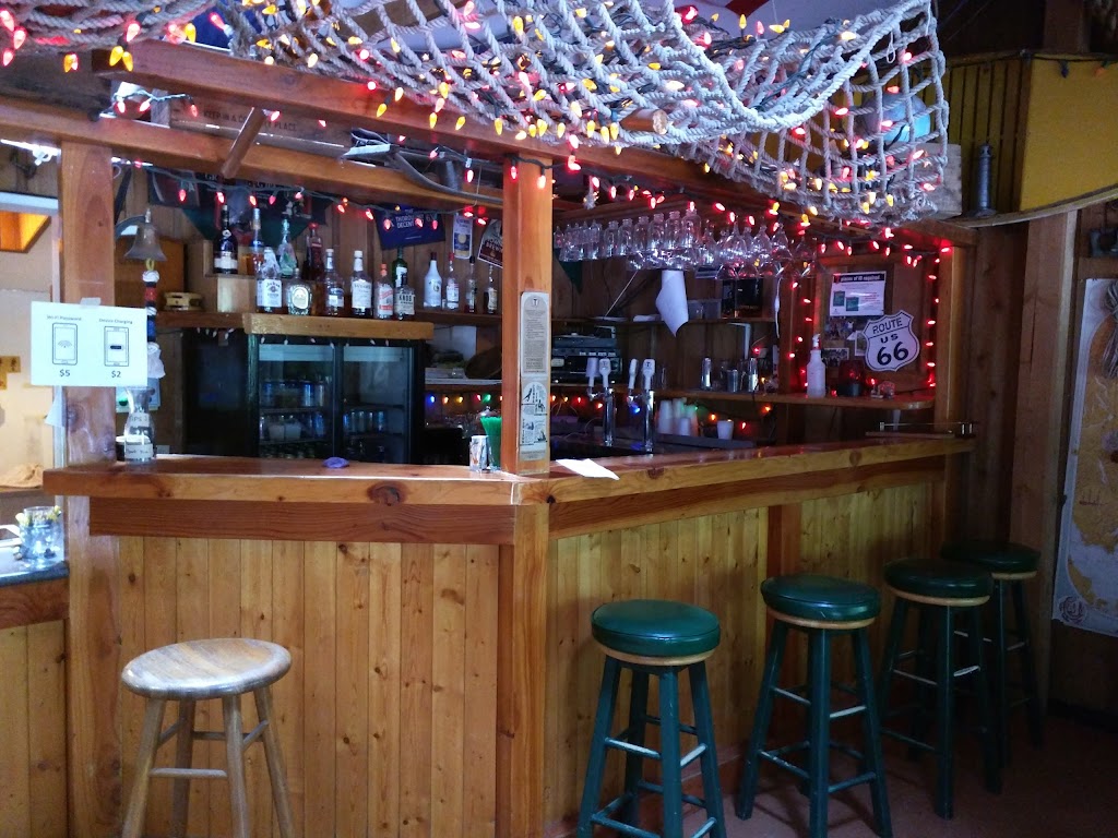 Rigger’s Pub Style Restaurant | Savary Island , BC, qathet Regional District, BC V0N 2G0, Canada | Phone: (604) 483-7699