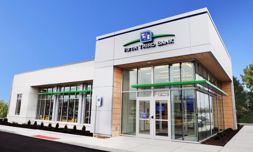 Fifth Third Bank & ATM | 6770 S River Rd, Marine City, MI 48039, USA | Phone: (810) 765-3588