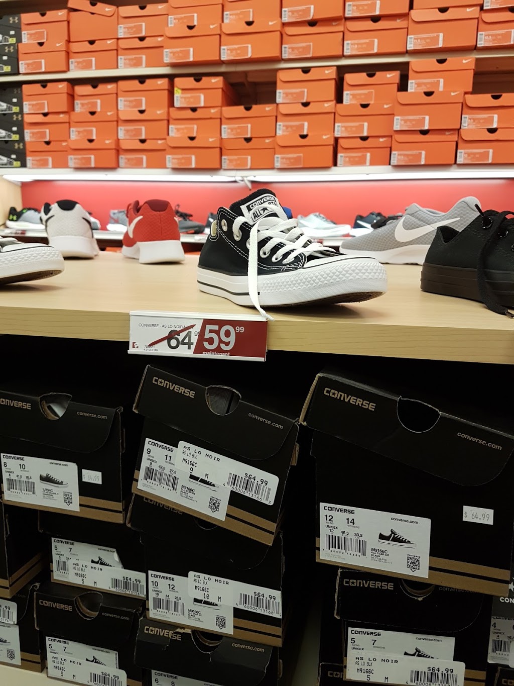 Famous Footwear Outlet | 19001 Chemin Notre Dame #215, Mirabel, QC J7J 0T1, Canada | Phone: (450) 419-8585