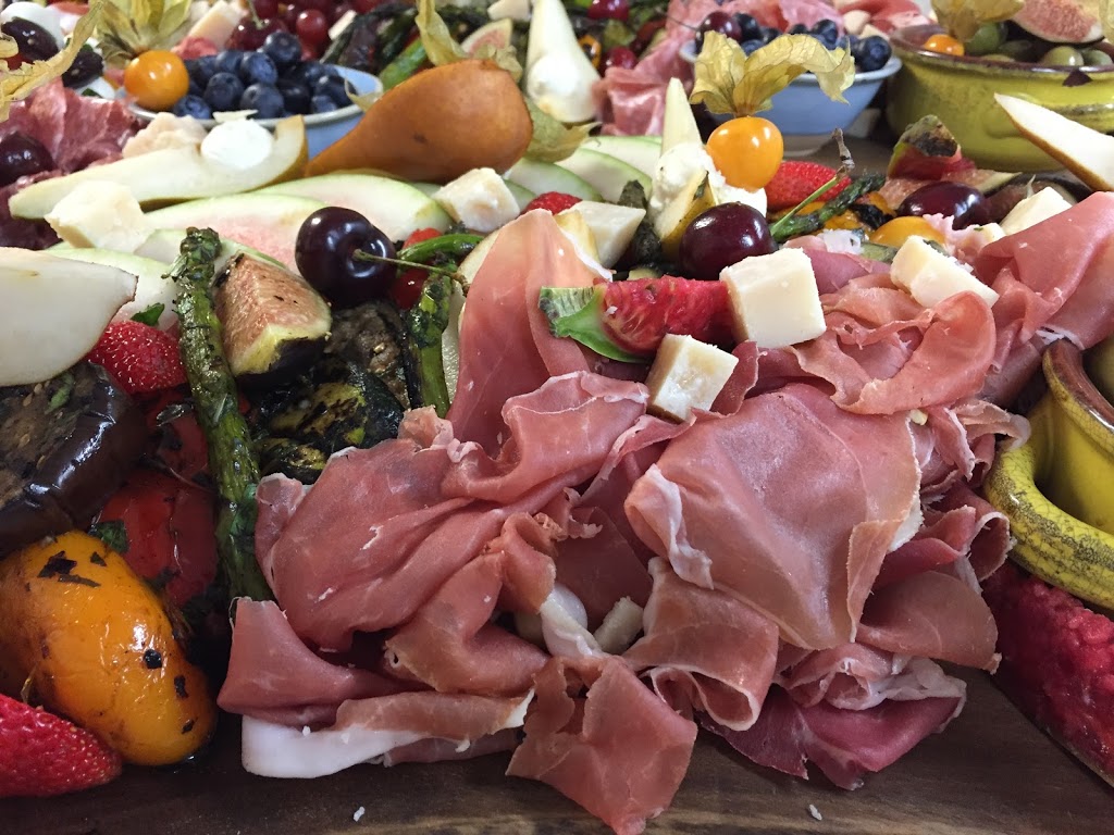 Tutto Pronto | 1718 Avenue Rd, North York, ON M5M 3Y6, Canada | Phone: (416) 782-2227