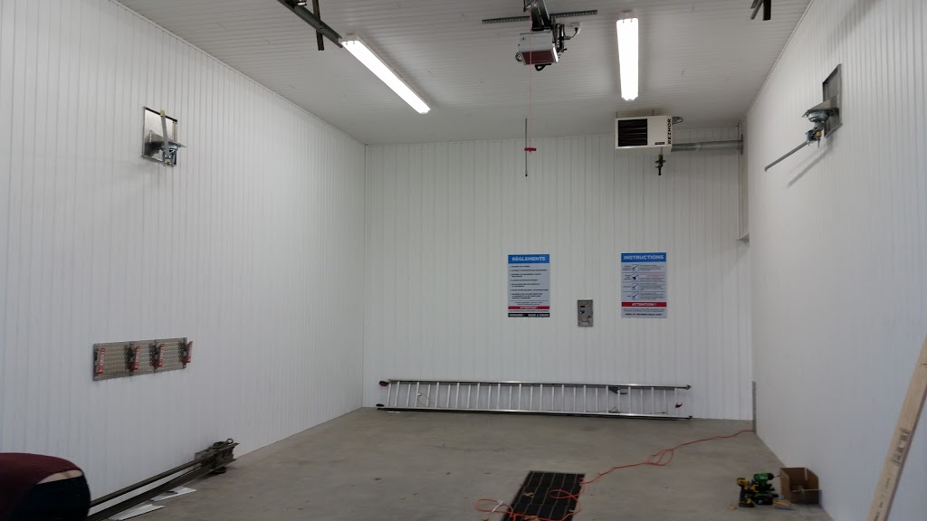 Centre dEsthétique PJP - Lave Auto Libre Service | 159 Rue du Pont, Vallée-Jonction, QC G6E 3M4, Canada | Phone: (418) 209-5164