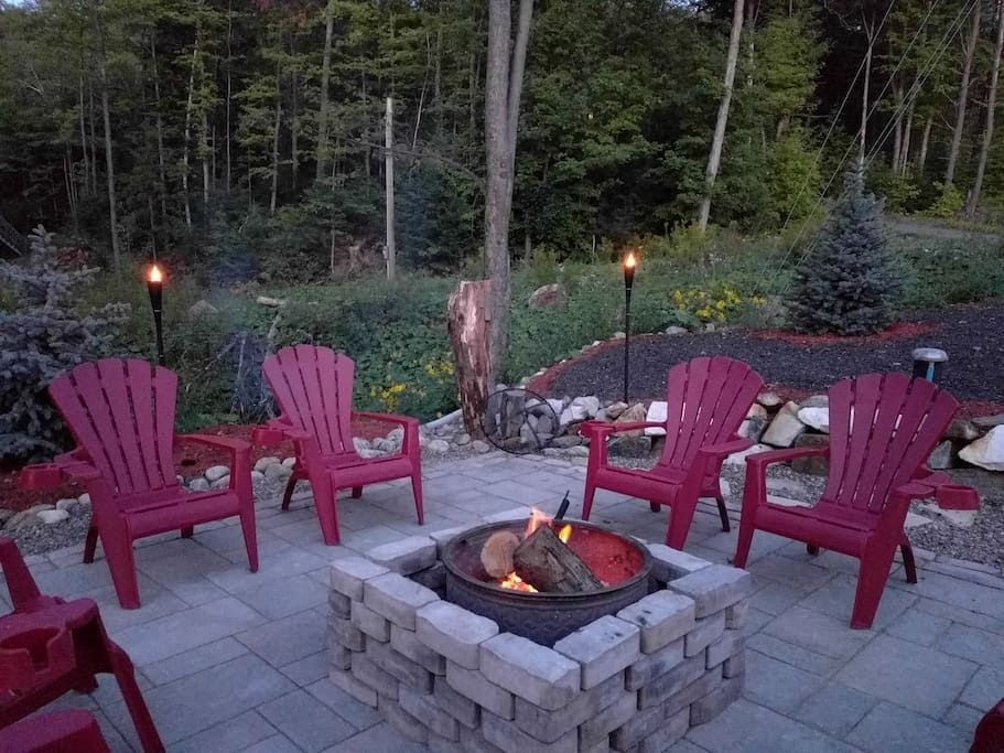 Cantley Hillside | 116 Rue du Gui, Cantley, QC J8V 2V8, Canada | Phone: (613) 606-5057