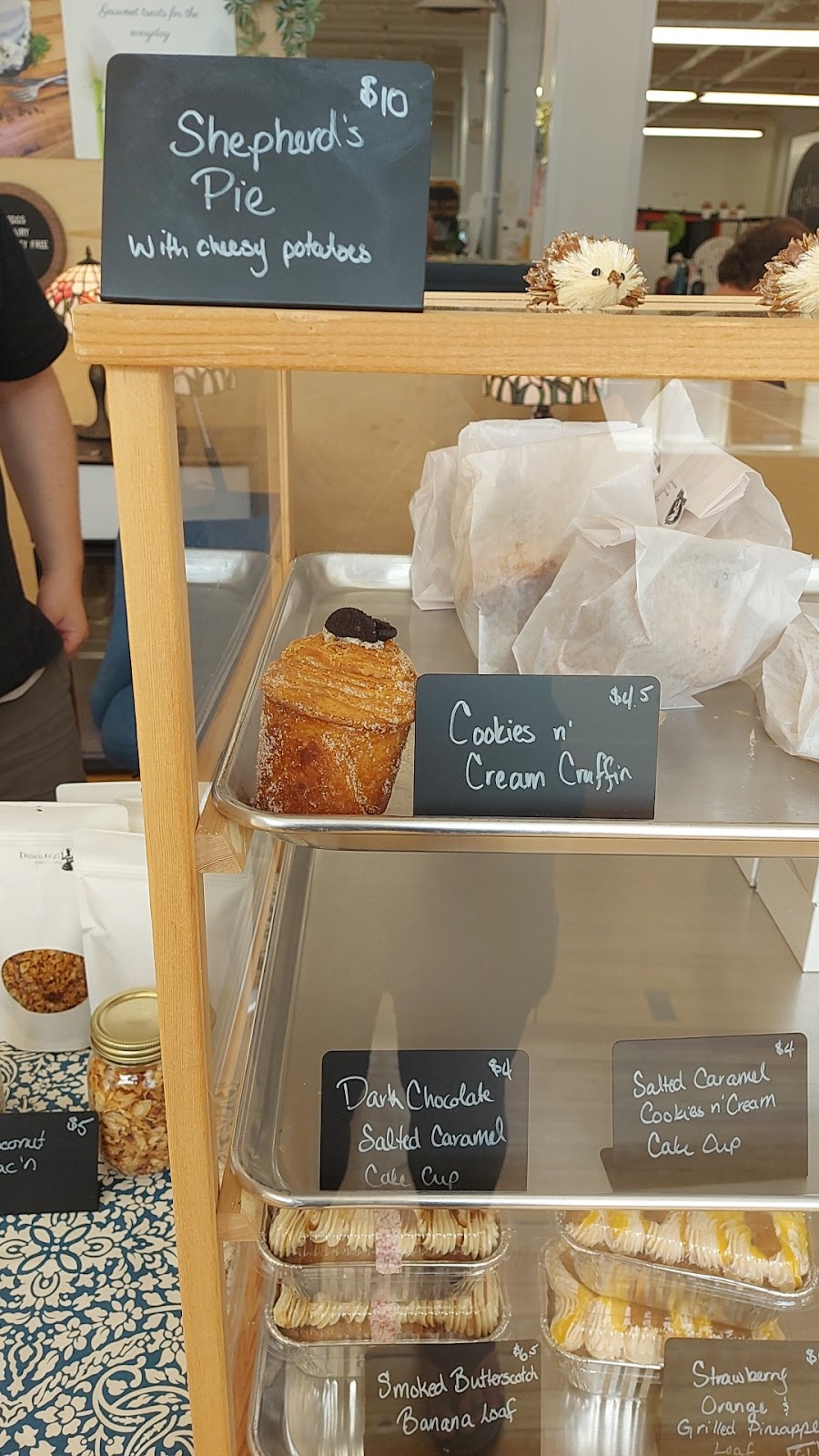 Dutch Girl Cafe | 16521 107 Ave NW, Edmonton, AB T5P 0Y7, Canada | Phone: (780) 995-0959