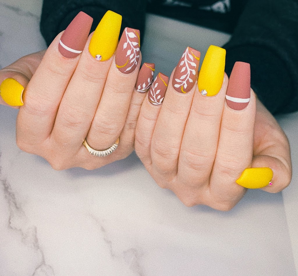 Pedi N Nails | 1070 Rest Acres Rd A9, Paris, ON N3L 0K6, Canada | Phone: (519) 442-2011