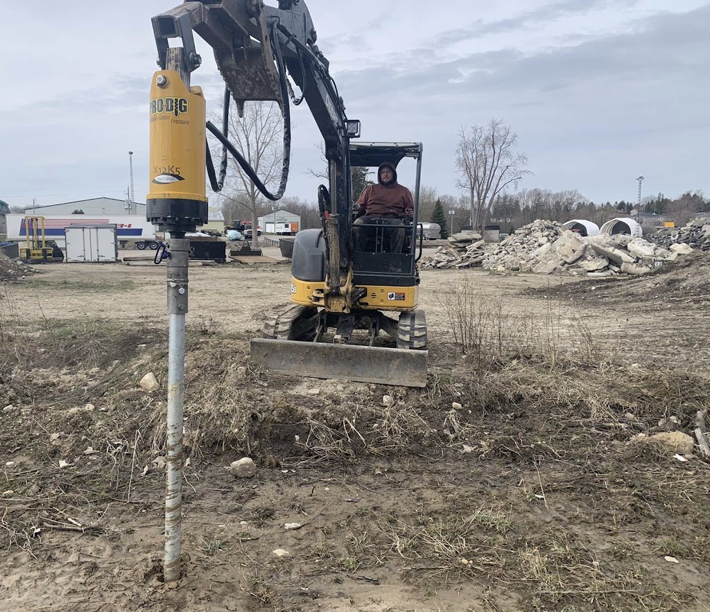 McCoy Excavating | 44 Riverview St, Mitchell, ON N0K 1N0, Canada | Phone: (226) 921-4170