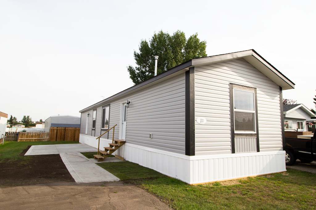Red Deer Village | 5344 76 St Unit #347, Red Deer, AB T2P 2A6, Canada | Phone: (403) 340-0225