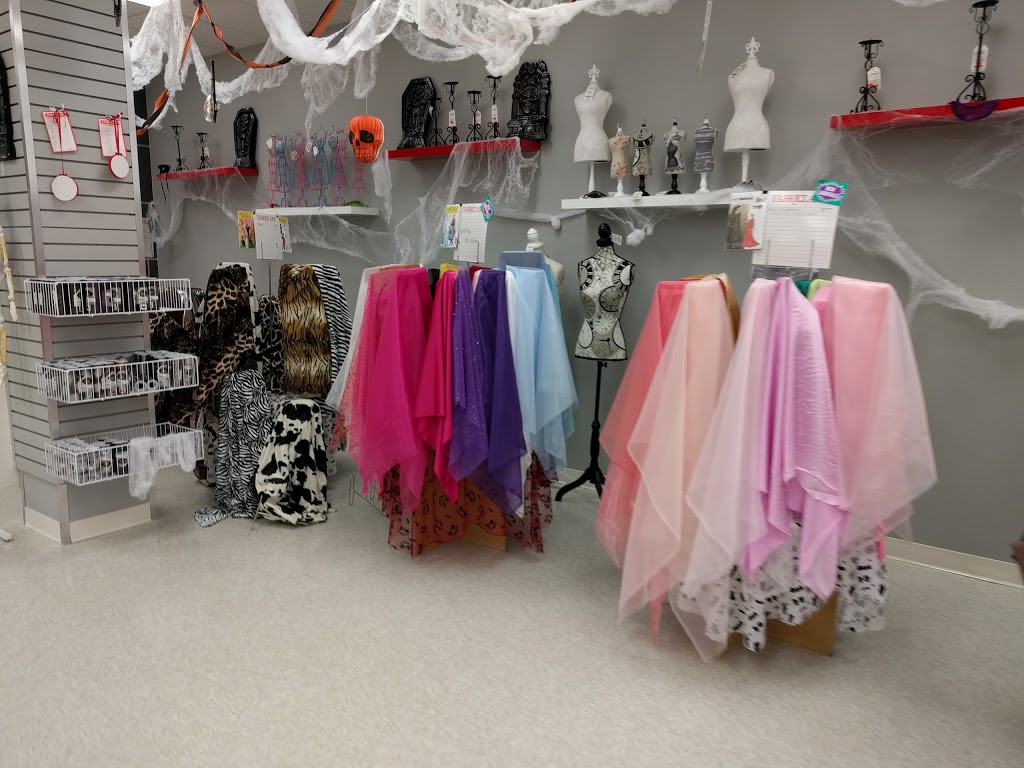 Fabricland | Londonderry Mall, 2200 137 Ave NW, Edmonton, AB T5C 3C8, Canada | Phone: (780) 478-0435