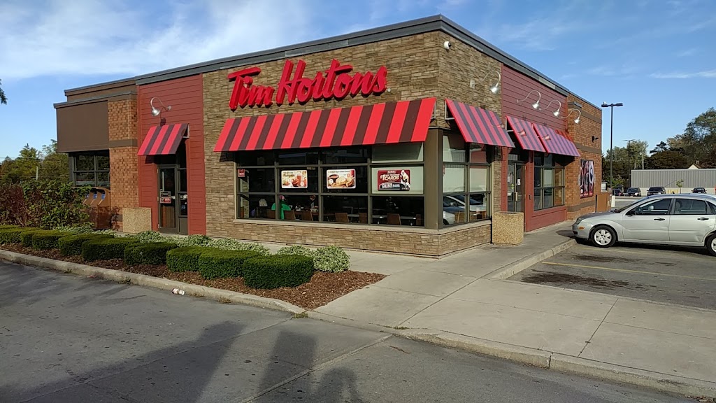 Tim Hortons | 445 Berford St, Wiarton, ON N0H 2T0, Canada | Phone: (888) 888-8888